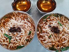 -正宗杨记普洱酸醋米线(总店)