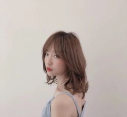 -时尚殿堂明星门店