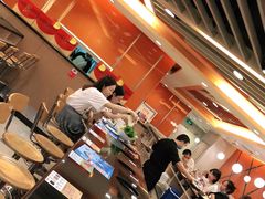 -呷哺呷哺(世贸.工三店)