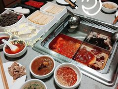 -海底捞火锅(宝龙广场夜宵主题店)