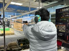 -都市枪神实弹射击俱乐部