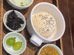 -蟹上黄·蟹黄面·江南糖水(人民广场店)