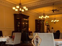 -Salon de Ville浦江汇(上海外滩华尔道夫酒店店)