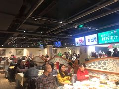大堂-巴扎美食·新疆菜·西域歌舞表演餐厅(新疆大厦店)