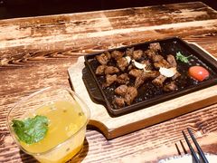 铁板一口牛肉-小川洋风料理(街道口店)