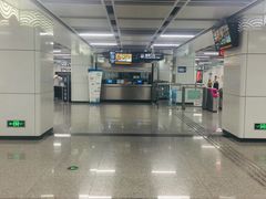 -新南门(地铁站)