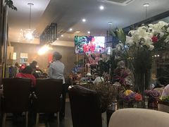 -樾餐厅泰式海鲜火锅(民歌湖店)