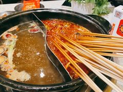 鸳鸯锅-钢管厂五区小郡肝串串香(南山店)