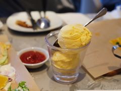 咸蛋黄冰淇淋-必胜客(万象城店)