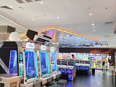 -反斗乐园π·电玩·高空拓展·蹦床(龙华天虹店)