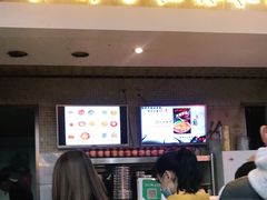 门面-红鼻子桂林米粉(金唐新光界店)