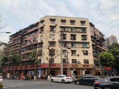 -大湾金牌万州烤鱼(沙河店)