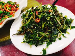 -邱二餐馆
