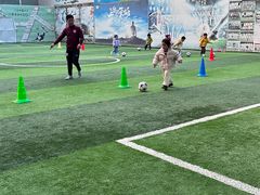 -飞梦少儿足球培训(塘桥校区)