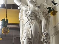 -遇见杜尚西餐厅(恒大华府店)