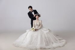 -MAO亲爱的猫婚纱摄影工作室