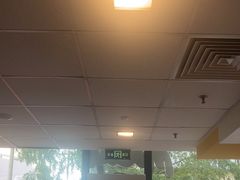 -麦当劳(漳州二路店)