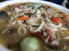 -然一素食餐厅(马利来广场店)