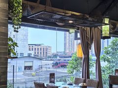 -牛头鱼庄·地道广西菜(西明店)