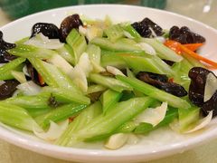 -婆婆家·湛江特色美食(福田振华路店)