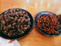 麻辣田螺-回·龙虾铺·盆盆蟹·烧烤大排档(回龙观店)