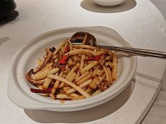 -王府井酒店(金桥港湾店)
