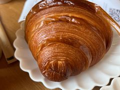 -VERIE BAKEHOUSE