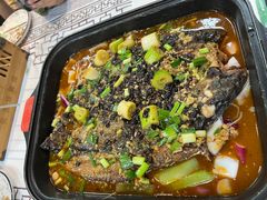 -云晓光头烧烤吧(德平路店)