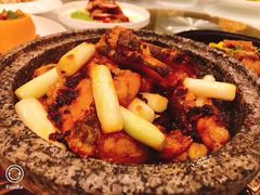 -老船夫婚宴婚庆会馆(延吉路店)