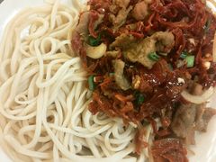 -汗腾格里·风味餐厅(新疆驻京办店)