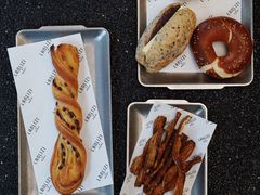 -LANLIZI BAKERY(COSMO店)