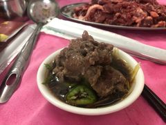 -五洞培记山庄·鲜牛肉火锅