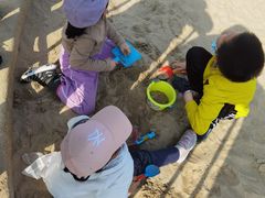 -季高兔窝窝亲子园(上海薰衣草公园店)