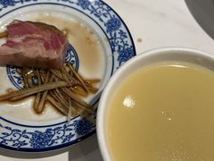 -镇南锅盖面馆(解放路店)