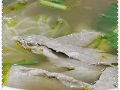 咖喱牛肉粉丝汤-黄阿姨锅贴大王(万航渡路店)