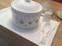 -燕庭·纯燕窝·甜品下午茶(南京西路店)
