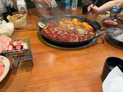 -扎起市井老火锅(乐山总店)