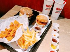 -The Habit Burger Grill 哈比特汉堡(复兴soho店)