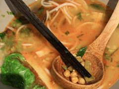 -百春原湖南牛肉粉(百联世纪店)