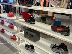 -NIKE KICKS LOUNGE体验店(北京新中关店)