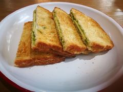 咖椰吐司-HELLO 27 意面·沙拉·帕尼尼