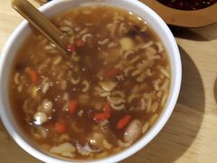 -小六汤包·老字号·中华名小吃(兴庆路店)