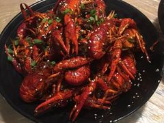 -巴厘龙虾·榜首油焖大虾(音乐学院·沿江酒馆店)