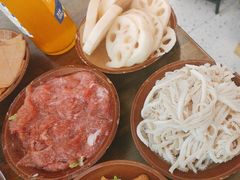 -黄潇洒老火锅(九眼桥宏济巷店)