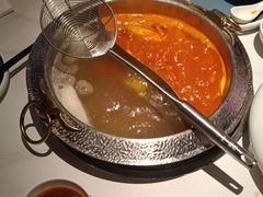 -左庭右院鲜牛肉火锅(金山万达店)