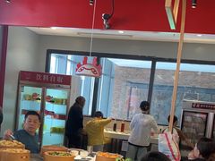 -龍歌自助小火锅(市南金茂湾店)