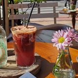 不要轻易在咖啡店吃甜品[可怜]