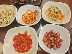 -贵宾庄炸酱面·韩式料理(火炬八街店)