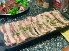 -红泥小火炉·东北泥炉烤肉(天一旗舰店)