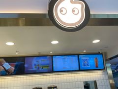 -CoCo都可(湖滨银泰店B区店)